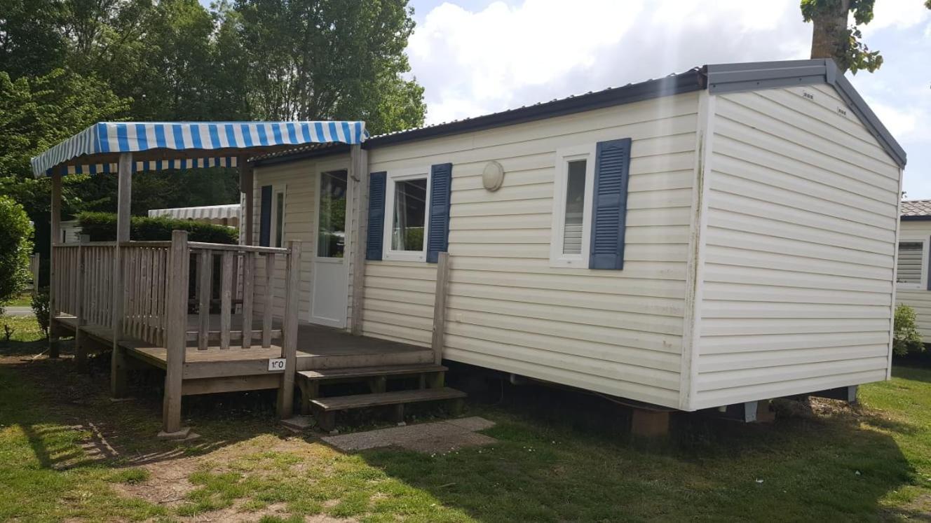 Mobile Home Sleeps 4 Monsec ภายนอก รูปภาพ